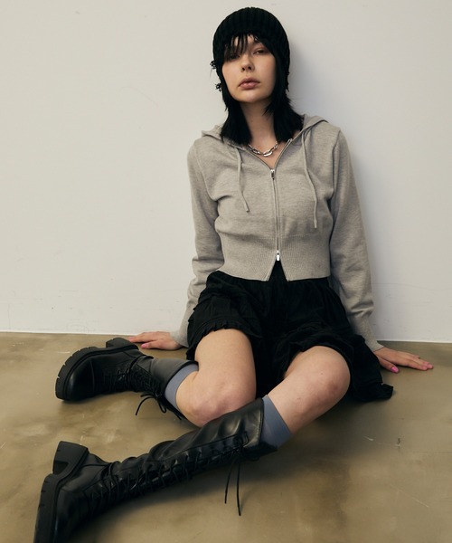 uyu.（ウユ）の「ボリュームフリルミニスカート（スカート・レディース・アイボリー/ブラック・FREE）」の21枚目の写真