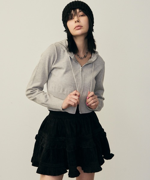 uyu.（ウユ）の「ボリュームフリルミニスカート（スカート・レディース・アイボリー/ブラック・FREE）」の20枚目の写真