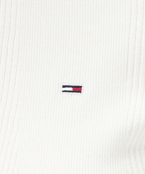 tommy jeans(トミー ジーンズ)の「リブショートスリーブトップ(Tシャツ/カットソー・レディース・ホワイト/ブラック・MEDIUM/SMALL/X-SMALL/LARGE)」の16枚目の写真