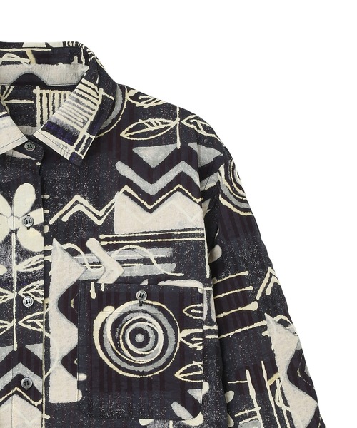 ROSE BUD（ローズバッド）の「(CREOLME)PRINT SHIRT（シャツ/ブラウス・レディース・ネイビー/ブラウン・ONE SIZE）」の5枚目の写真