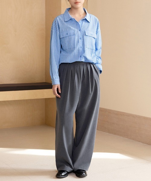 Doux Belle(ドゥーベル)の「ストライプ柄シャツ(シャツ/ブラウス・レディース・ブルー/ホワイト/ネイビー・MEDIUM)」の8枚目の写真
