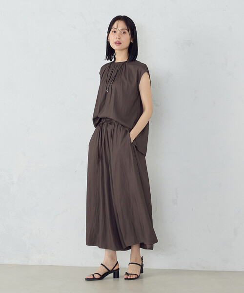 COMME CA ISM（コムサイズム）の「ゆるっとろみ スカーチョ / セットアップ対応（その他パンツ・レディース・ブラック/カーキ/ダークブラウン・MEDIUM/LARGE）」の12枚目の写真