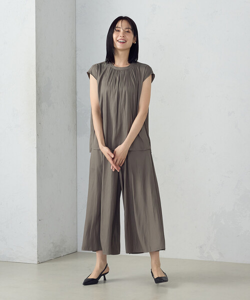 COMME CA ISM（コムサイズム）の「ゆるっとろみ スカーチョ / セットアップ対応（その他パンツ・レディース・ブラック/カーキ/ダークブラウン・MEDIUM/LARGE）」の17枚目の写真