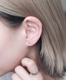 Pledge（プレッジ）の「【RS】【Pledge（プレッジ）】18Kワンポイントピアス（ソロ）（ピアス（片耳用）・メンズ）」