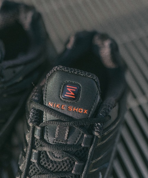 SHOX TL AV3595-002（スニーカー）｜NIKE（ナイキ）のファッション通販