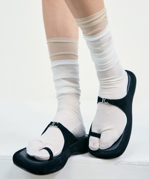 セール】LOGO TOE LOOP FLIP FLOP（サンダル）｜LOW CLASSIC