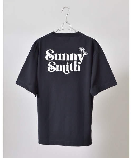 Sunny Smith(サニースミス)の「【SUNNY SMITH】11.6ウルトラヘビーオンス Heavy Smith刺繍ロゴTシャツ(CP)(Tシャツ/カットソー・メンズ・ブラック/チャコール/オフホワイト・L/M)」の3枚目の写真