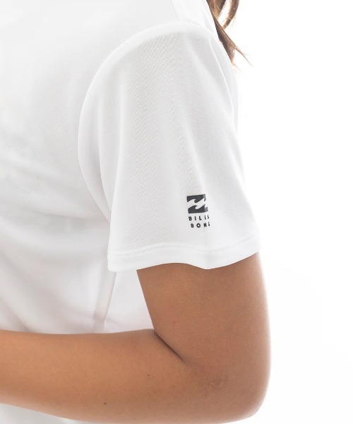 BILLABONG(ビラボン)の「BILLABONG レディース 【ACTIVE】 ACTIVE BACK HOLE MESH TEE アクティブウェア 【2025年春夏モデル】/ビラボントレーニングTシャツ(Tシャツ/カットソー・レディース・ホワイト/ブラック・MEDIUM)」の5枚目の写真