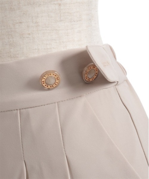 axes femme（アクシーズファム）の「調節ボタンストレートパンツ（その他パンツ・レディース・ブラック/ベージュ・LARGE/MEDIUM）」の6枚目の写真