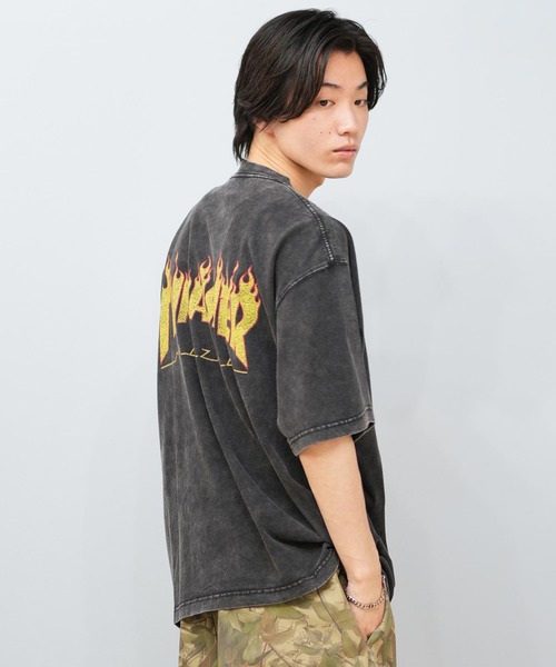 THRASHER(スラッシャー)の「【ムラサキスポーツ限定】THRASHER/スラッシャー 半袖Tシャツ バックプリント ビックシルエット 253TH1ST045(Tシャツ/カットソー・メンズ・ブラック×ホワイト/ブラック×イエロー・L/M/XL)」の12枚目の写真