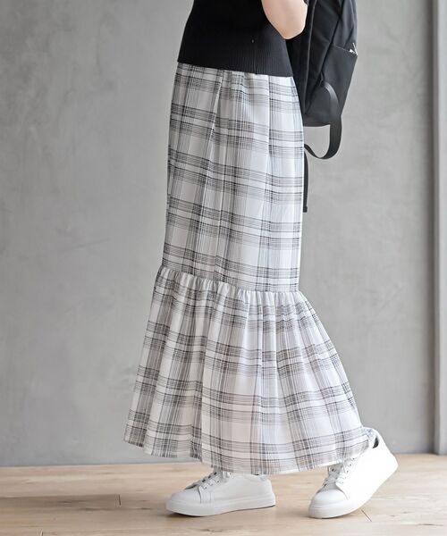 rps（アールピーエス）の「シフォンチェック柄シャーリング肩リボンワンピース（ワンピース・レディース・ブラック/アイボリー/オフホワイト/ブラック系その他2・フリー）」の2枚目の写真