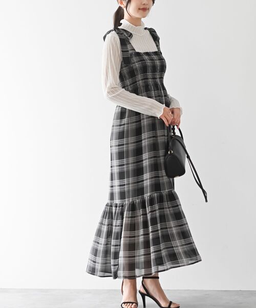 rps（アールピーエス）の「シフォンチェック柄シャーリング肩リボンワンピース（ワンピース・レディース・ブラック/アイボリー/オフホワイト/ブラック系その他2・フリー）」の3枚目の写真