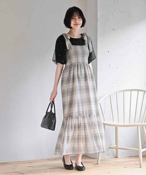 rps（アールピーエス）の「シフォンチェック柄シャーリング肩リボンワンピース（ワンピース・レディース・ブラック/アイボリー/オフホワイト/ブラック系その他2・フリー）」の8枚目の写真