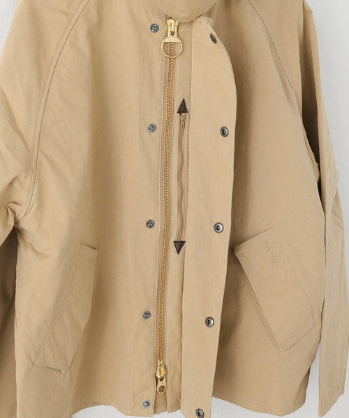 IENA(イエナ)の「Barbour/バブアー TRANSPORTER CASUAL JK ジャケット LMCA0931ST51(その他アウター・レディース・ベージュ・38/36)」の5枚目の写真