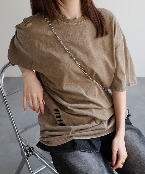 CREARE -LINO-（クレアーレリノ）の「〈ユニセックス商品〉ヴィンテージライクダメージTシャツ（Tシャツ/カットソー・レディース・ベージュ/グレー/ブラック・M）」の22枚目の写真
