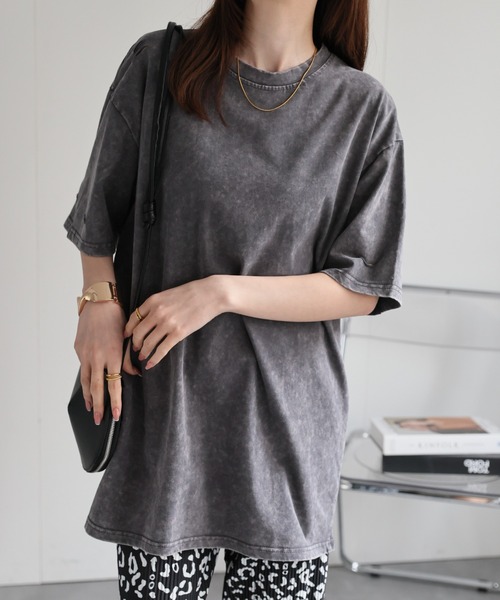 CREARE -LINO-（クレアーレリノ）の「〈ユニセックス商品〉ヴィンテージライクダメージTシャツ（Tシャツ/カットソー・レディース・ベージュ/グレー/ブラック・M）」の11枚目の写真