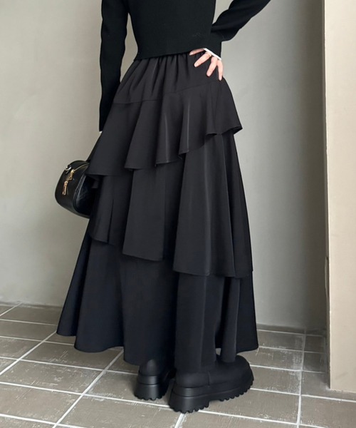 one after another NICE CLAUP（ワンアフターアナザーナイスクラップ）の「ティアードロングスカート（スカート・レディース・ブラック/アイボリー/グレー・FREE）」の5枚目の写真