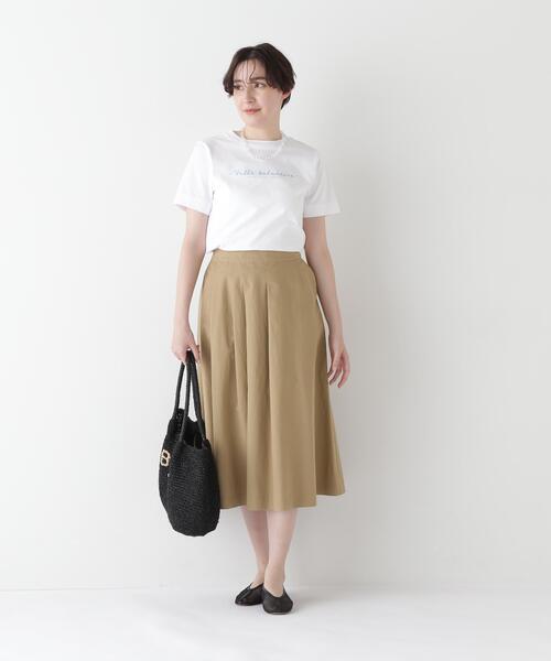 human woman(ヒューマンウーマン)の「◆天竺ロゴTシャツ(Tシャツ/カットソー・レディース・ホワイト/ライトグリーン/ベージュ・MEDIUM)」の8枚目の写真