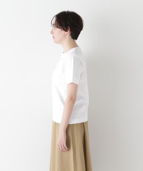 human woman(ヒューマンウーマン)の「◆天竺ロゴTシャツ(Tシャツ/カットソー・レディース・ホワイト/ライトグリーン/ベージュ・MEDIUM)」の10枚目の写真