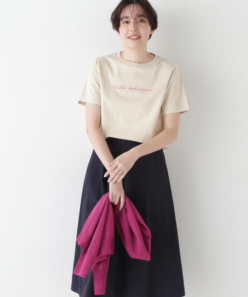 human woman(ヒューマンウーマン)の「◆天竺ロゴTシャツ(Tシャツ/カットソー・レディース・ホワイト/ライトグリーン/ベージュ・MEDIUM)」の4枚目の写真