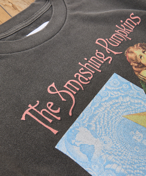 Insonnia PROJECTS（インソニアプロジェクト）の「Insonnia Projects インソニアプロジェクツ / MCA INFINITE SADNESS TOUR TEE-A The Smashing Pumpkins スマッシング・パンプキンズ グラフィックプリントビッグシルエットTシャツ バンドT スマパン / IP-TSP-006（Tシャツ/カットソー・メンズ・ブラック/ホワイト・0/1/2/3）」の15枚目の写真