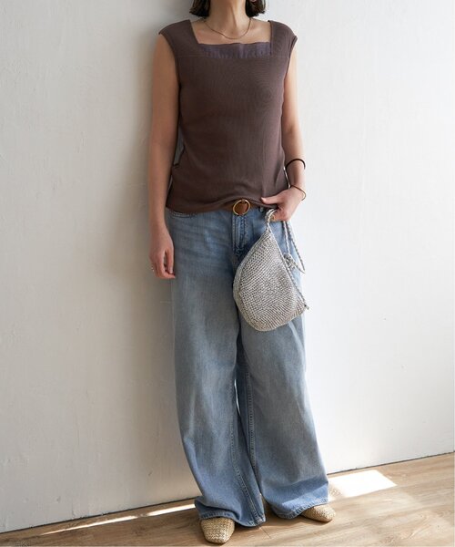 LBC（エルビーシー）の「スクエアネックシアーレイヤードタンクトップ（タンクトップ・レディース・ブラック/ホワイト/ブラウン/チャコール・M/L）」の8枚目の写真