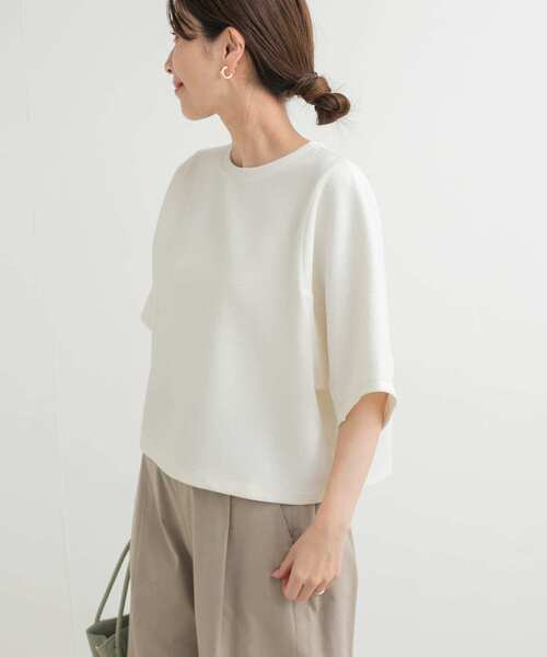 URBAN RESEARCH DOORS（アーバンリサーチドアーズ）の「袖ボリュームクロップドプルオーバー（Tシャツ/カットソー・レディース・オフホワイト/ネイビー/ベージュ系その他・MEDIUM）」の6枚目の写真