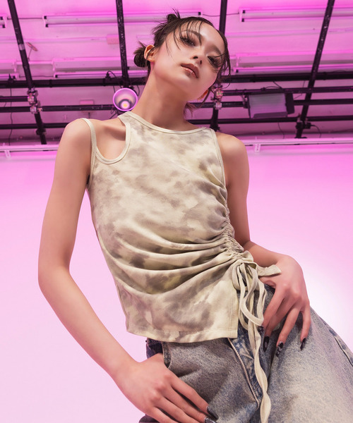 SPIRALGIRL（スパイラルガール）の「サイドギャザーアメスリトップス（タンクトップ・レディース・グリーン/ブラック/ホワイト・FREE）」の19枚目の写真