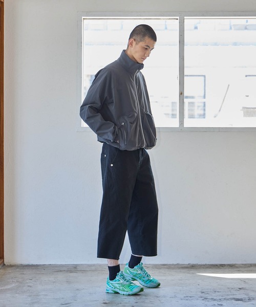 CONZ（コンズ）の「パネルカプリカットパンツ（デニムパンツ・メンズ・ブラック/ベージュ/ダークグレー・1/3/2）」の5枚目の写真