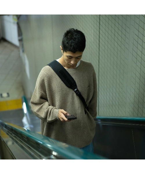 Kinetics(キネティクス)の「FLATLUX Moss Sweater (フラットラックス モス セーター)(ニット/セーター・メンズ・サンドベージュ・MEDIUM)」の7枚目の写真