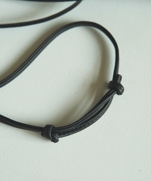 anuke（アンヌーク）の「Leather Mini Pochette（ハンドバッグ・レディース・ブラック/ライトグレー・FREE）」の12枚目の写真