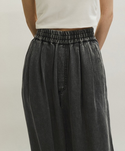 期間限定SALE 新品 アダムエロペ　ライトデニムイージーパンツ　36 期間限定SALE 新品 アダムエロペ ライトデニムイージーパンツ 36 期間