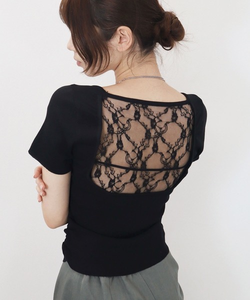 Reurie'(レウリィ)の「【ZOZO限定】バックレーストップ/back lace top 半袖 バックオープン シンプル きれいめ フェミニン ワンホン モード 大人カジュアル(Tシャツ/カットソー・レディース・アイボリー/ブラック・FREE)」の2枚目の写真