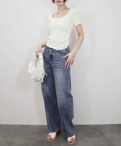 Reurie'(レウリィ)の「【ZOZO限定】バックレーストップ/back lace top 半袖 バックオープン シンプル きれいめ フェミニン ワンホン モード 大人カジュアル(Tシャツ/カットソー・レディース・アイボリー/ブラック・FREE)」の13枚目の写真