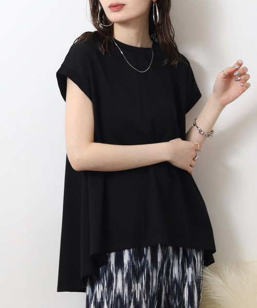 EGLANTINE(エグランティーヌ)の「EGLANTINE フレンチスリーブフレアーカットソー(Tシャツ/カットソー・レディース・ブラック/オフホワイト/レッド/グリーン・40)」の3枚目の写真