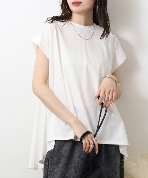 EGLANTINE(エグランティーヌ)の「EGLANTINE フレンチスリーブフレアーカットソー(Tシャツ/カットソー・レディース・ブラック/オフホワイト/レッド/グリーン・40)」の6枚目の写真