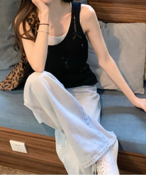 Vipoa(ヴィポア)の「レイヤードリボンタンクニット(ベスト・レディース・ブラック/ホワイト・FREE)」の16枚目の写真