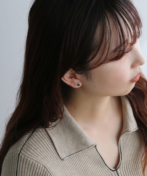 colleca la（コレカラ）の「[silver925]ミニスタッドピアス オニキス〈金属アレルギー対応〉（ピアス（両耳用）・レディース・シルバー系1/シルバー系2・FREE）」の3枚目の写真