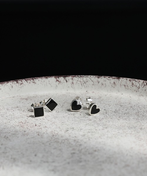 colleca la（コレカラ）の「[silver925]ミニスタッドピアス オニキス〈金属アレルギー対応〉（ピアス（両耳用）・レディース・シルバー系1/シルバー系2・FREE）」の6枚目の写真
