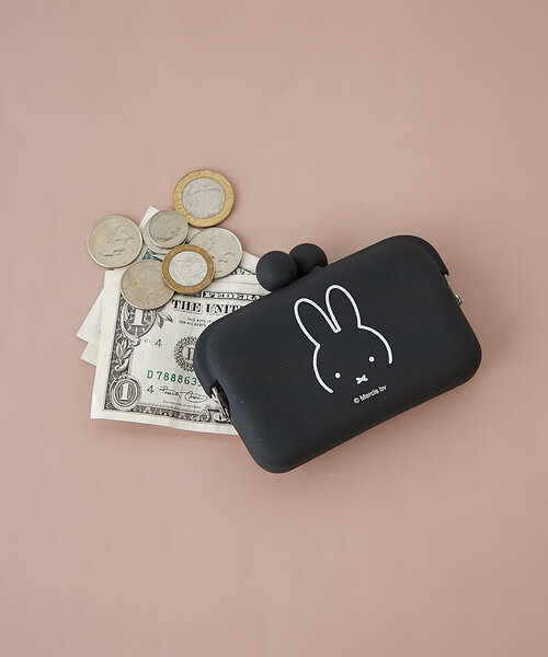 BIRTHDAY BAR（バースデイバー）の「【MIFFY　ミッフィー】DO-MO ディック・ブルーナ  がま口カードケース（ポーチ・レディース・ホワイト/ブラウン/ブラック・0）」の2枚目の写真