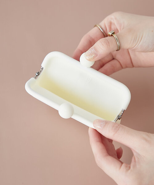 BIRTHDAY BAR（バースデイバー）の「【MIFFY　ミッフィー】DO-MO ディック・ブルーナ  がま口カードケース（ポーチ・レディース・ホワイト/ブラウン/ブラック・0）」の7枚目の写真