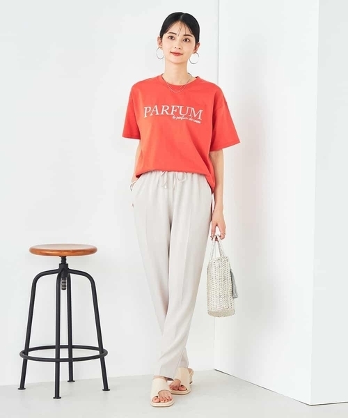 a.v.v(アーヴェヴェ)の「【コットン100%】大人のロゴTシャツ(Tシャツ/カットソー・レディース・ホワイト/ネイビー/オレンジ/チャコールグレー・38/36/40/42/34)」の11枚目の写真