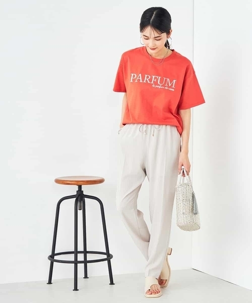 a.v.v(アーヴェヴェ)の「【コットン100%】大人のロゴTシャツ(Tシャツ/カットソー・レディース・ホワイト/ネイビー/オレンジ/チャコールグレー・38/36/40/42/34)」の8枚目の写真