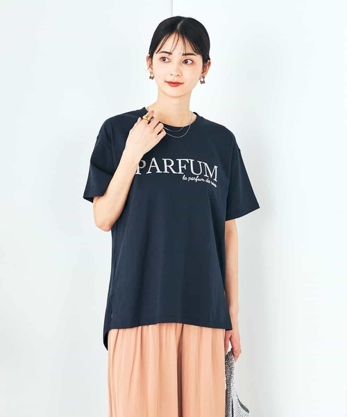 a.v.v(アーヴェヴェ)の「【コットン100%】大人のロゴTシャツ(Tシャツ/カットソー・レディース・ホワイト/ネイビー/オレンジ/チャコールグレー・38/36/40/42/34)」の9枚目の写真