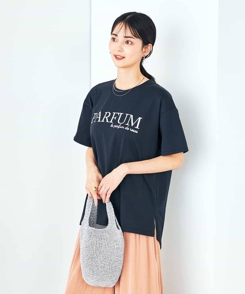 a.v.v(アーヴェヴェ)の「【コットン100%】大人のロゴTシャツ(Tシャツ/カットソー・レディース・ホワイト/ネイビー/オレンジ/チャコールグレー・38/36/40/42/34)」の5枚目の写真