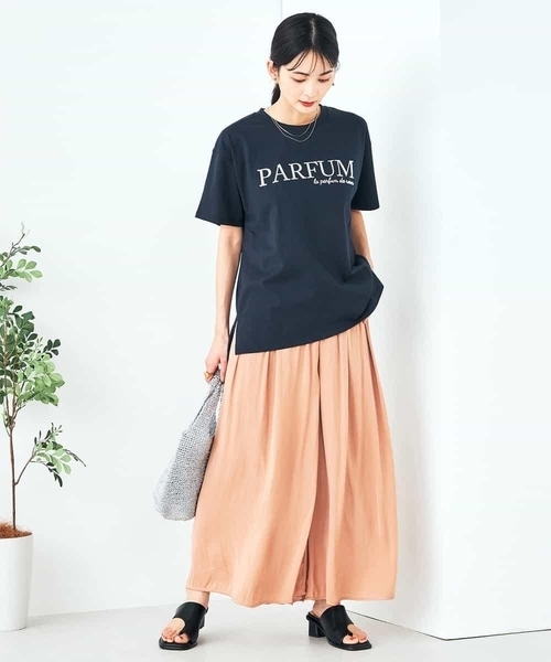 a.v.v(アーヴェヴェ)の「【コットン100%】大人のロゴTシャツ(Tシャツ/カットソー・レディース・ホワイト/ネイビー/オレンジ/チャコールグレー・38/36/40/42/34)」の18枚目の写真