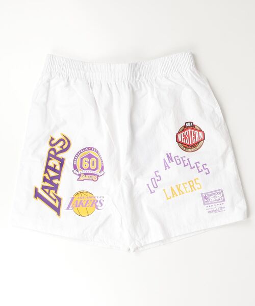 Mitchell&Ness（ミッチェル&ネス）の「Mitchell&Ness/ミッチェル&ネス Overtime Nylon Shorts ナイロンショーツ NBA レイカーズ ブルズ 総柄（その他パンツ・メンズ・ホワイト系1/ホワイト系2・M/XL）」の2枚目の写真