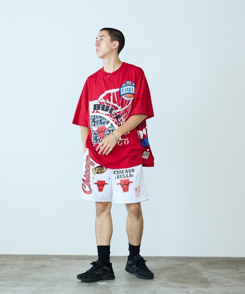 Mitchell&Ness（ミッチェル&ネス）の「Mitchell&Ness/ミッチェル&ネス Overtime Nylon Shorts ナイロンショーツ NBA レイカーズ ブルズ 総柄（その他パンツ・メンズ・ホワイト系1/ホワイト系2・M/XL）」の15枚目の写真