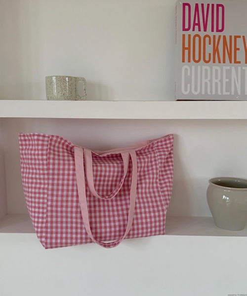 VIBGYOR（ヴィブジョー）の「Liaa/大容量 リバーシブル ギンガムチェックトートバッグ A18259（トートバッグ・レディース・ベージュ/ブラック/ピンク/ブルー・FREE）」の17枚目の写真