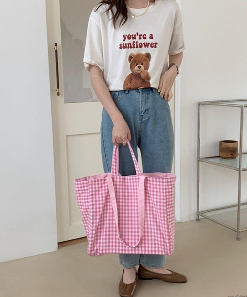 VIBGYOR（ヴィブジョー）の「Liaa/大容量 リバーシブル ギンガムチェックトートバッグ A18259（トートバッグ・レディース・ベージュ/ブラック/ピンク/ブルー・FREE）」の19枚目の写真